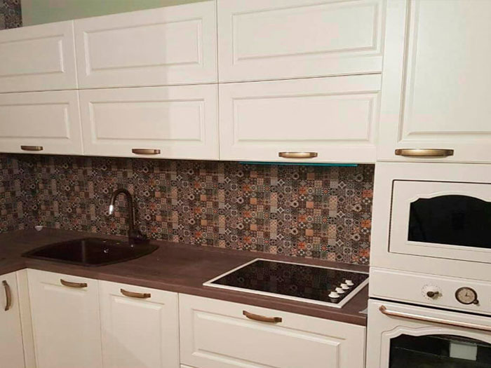 белая кухня в интерьере