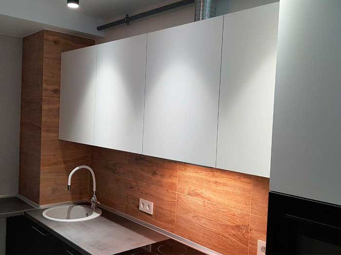 белая кухня в интерьере